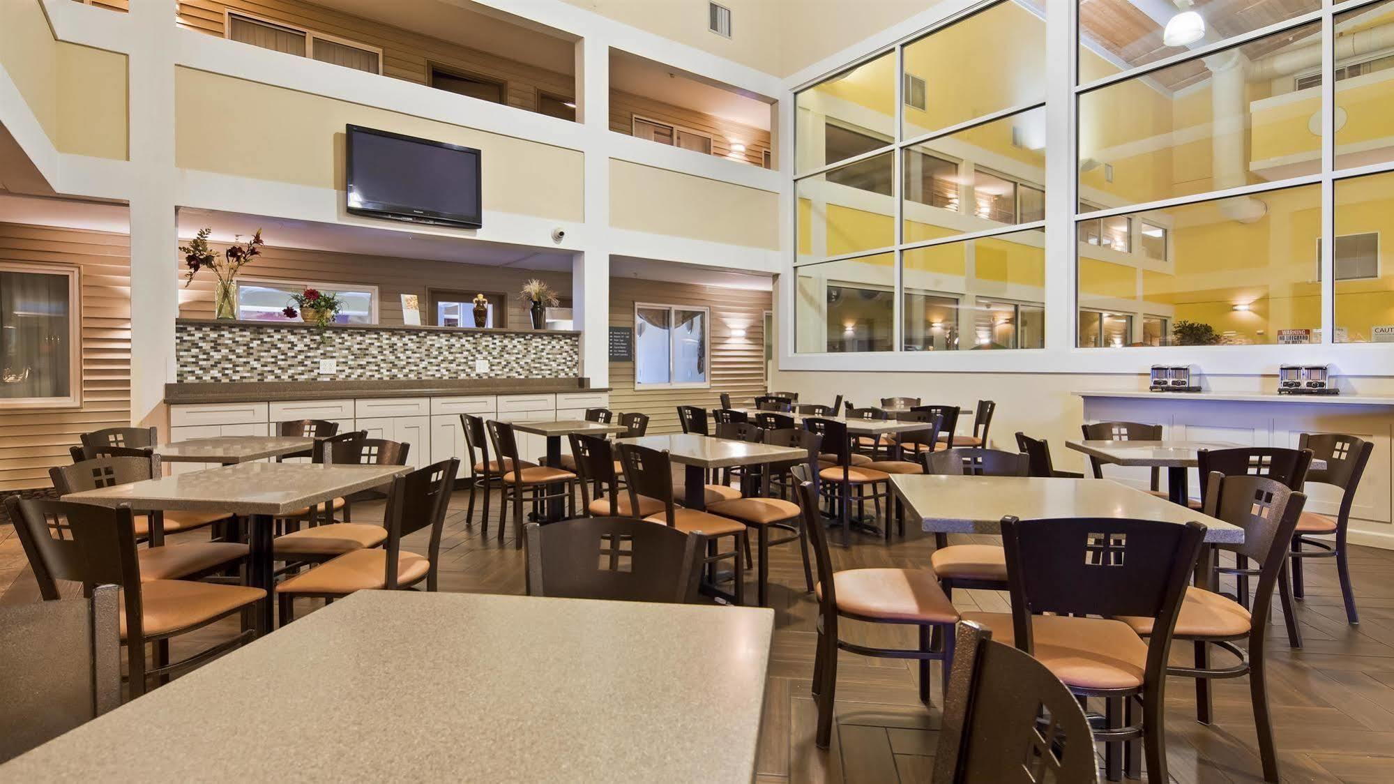 Best Western Lakewinds Ludington Eksteriør billede